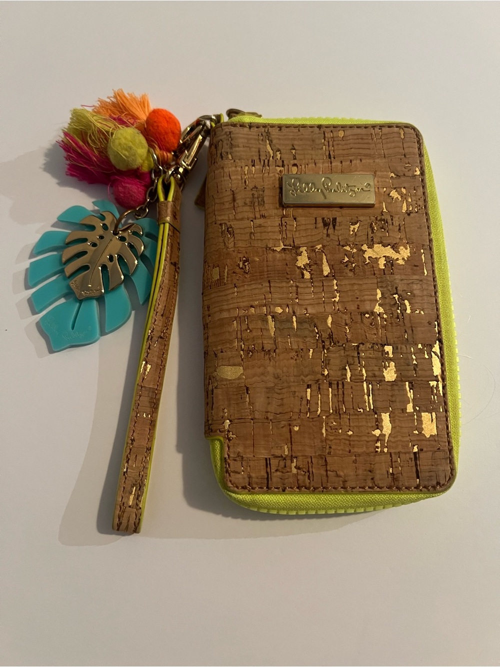 Lilly Pulitzer Tropical Zip-Around Wallet Neon Yellow Tassel Leaf Charm Women
